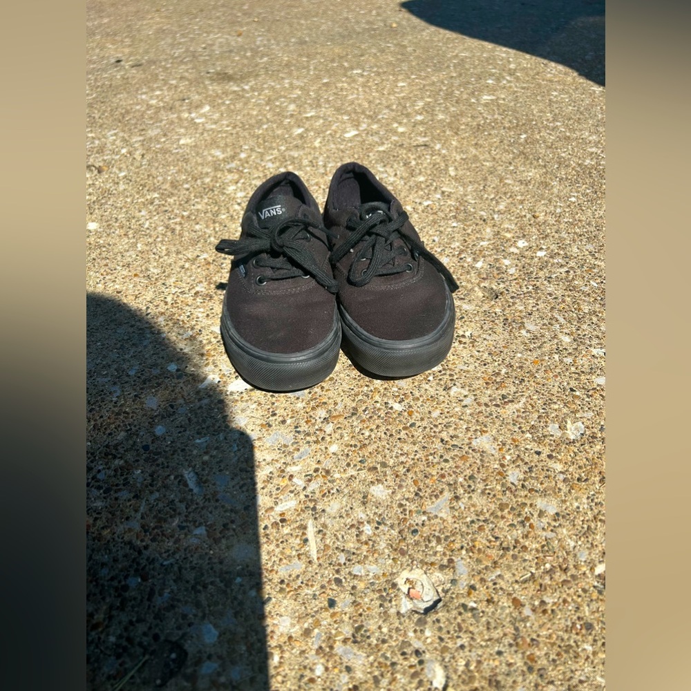 Ladies Van’s